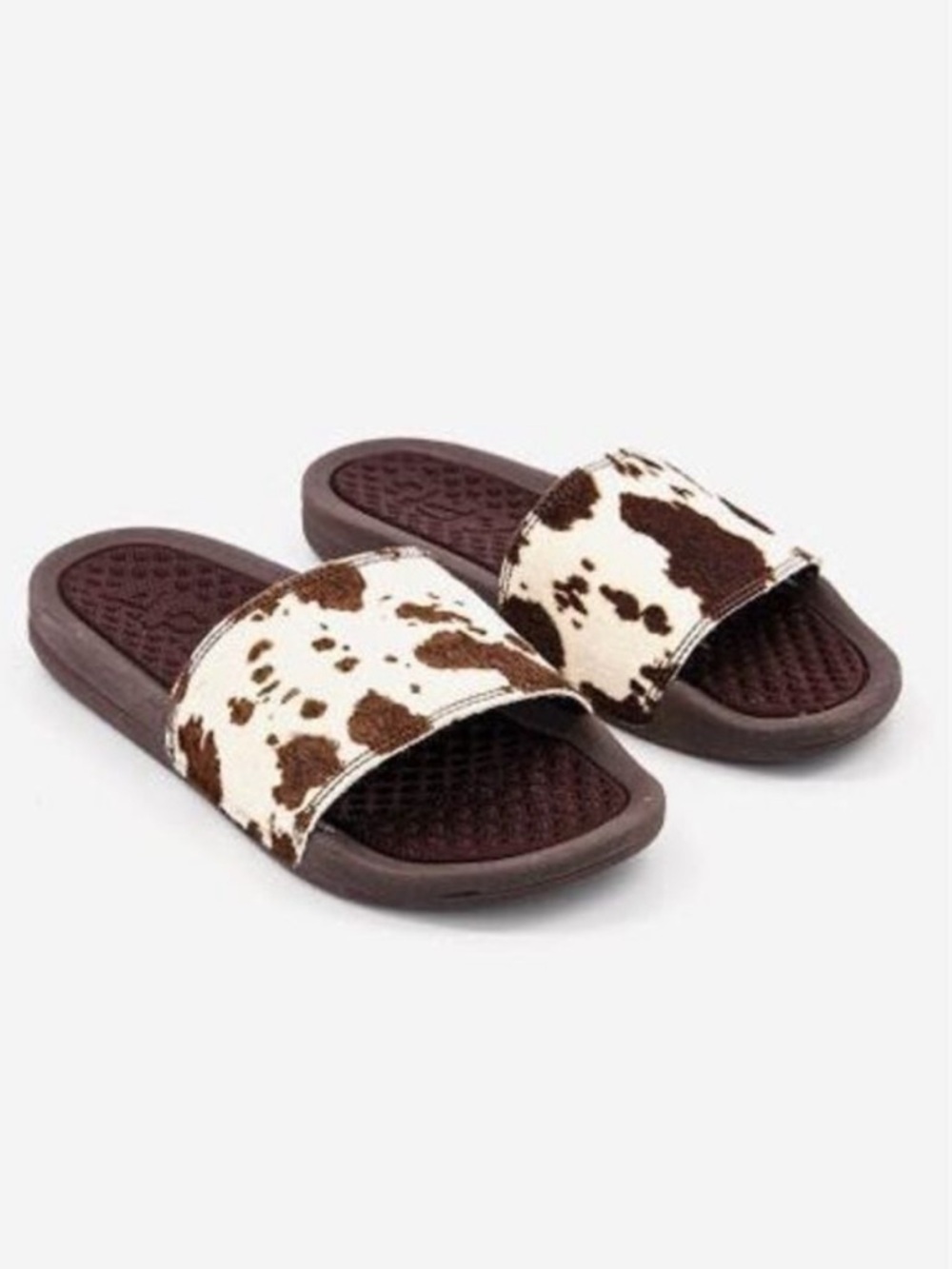 APL Athletic Propulsion Labs Iconic Slide Sandals Cow Print  NEW Size 6